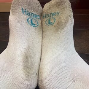 Women’s white Hanes socks